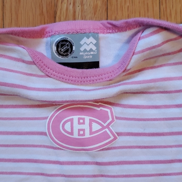 New NHL onesie - Picture 2 of 3